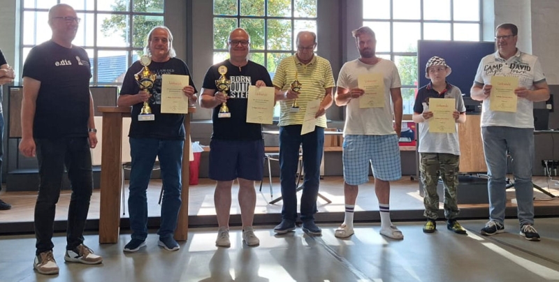 Gruppe A, v.l.n.r.: Ausrichter, 1. Karsten Schulz, 2. Silvio Niemann, 3. Wolfgang Westphal, 4. Jörg Wulf, 5. Arthur Dodul, 6. Christian Blume; Foto: Sven Helms